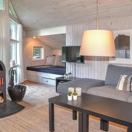 Awesome Home In Oksbol With Sauna * Oksbøl